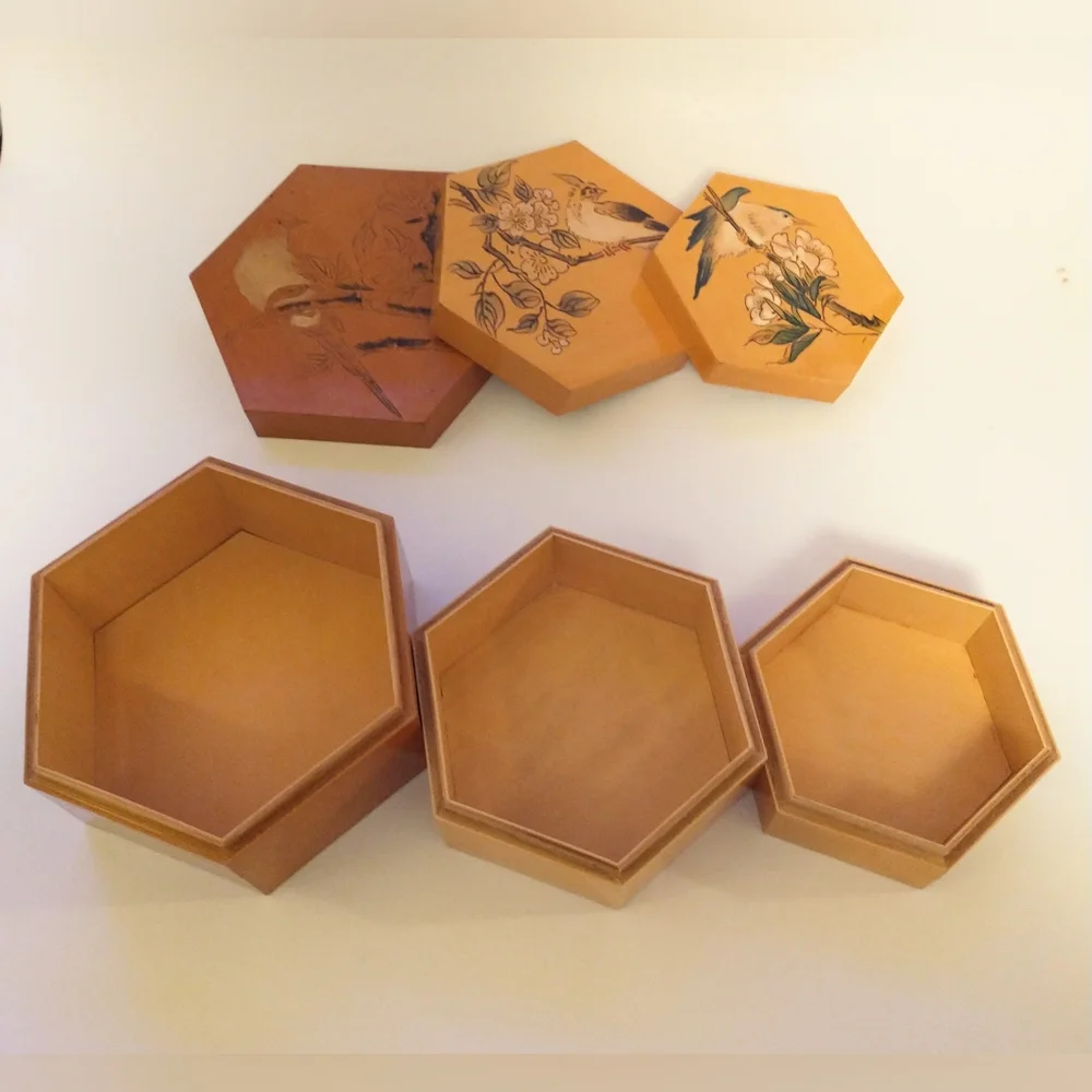 Vintage Chinese bamboo nesting hexagon boxes birds mid-century Asian Set Of 3